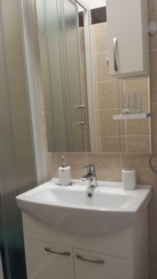 Fami Superior One Bedroom Apartment Fiume Kültér fotó