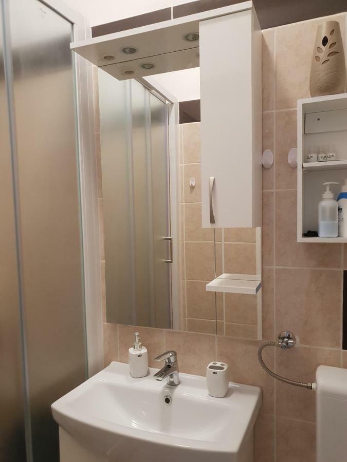Fami Superior One Bedroom Apartment Fiume Kültér fotó